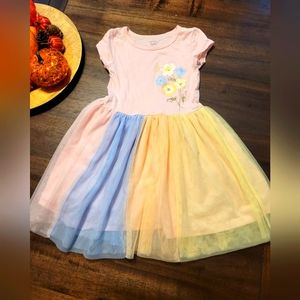 ❤️ Kids Carter's 5T Rainbow Tulle Dress ❤️